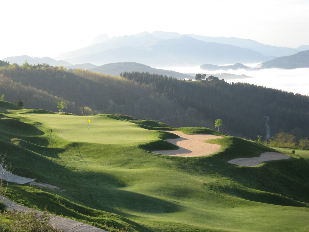 Late Availability for Luxury Golf Travel in 2023 by Land & Sea | Plus, Save 40% on Select Staterooms When You Book by March 31, 2023 - PerryGolf.com